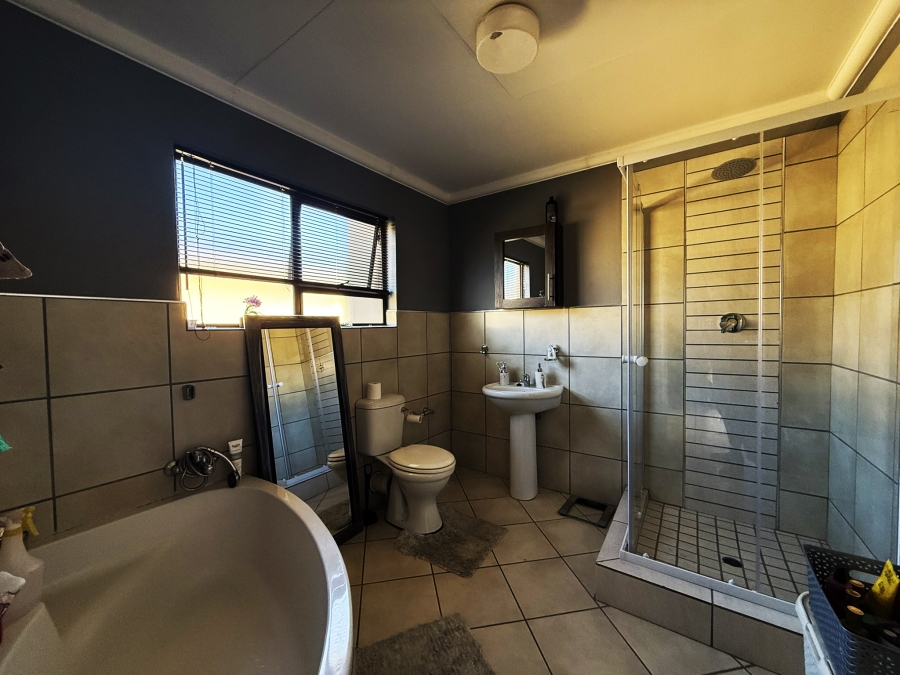2 Bedroom Property for Sale in Die Bult North West